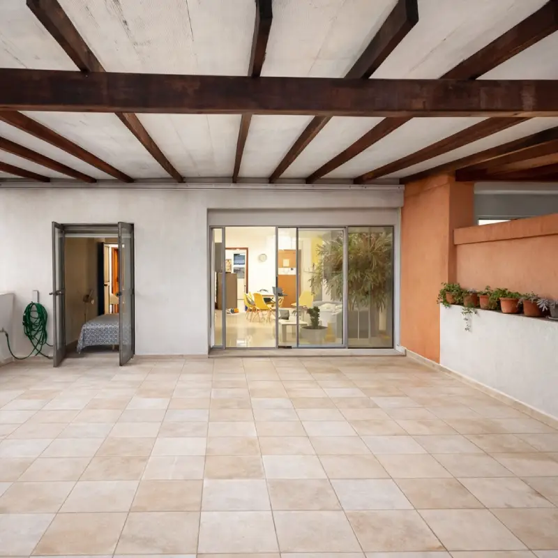 Terraza antes de decoración de interiores online - Moderatta Deco